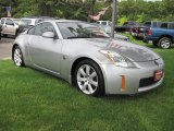 2003 Nissan 350Z Coupe Front 3/4 View