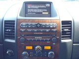 2011 Nissan Titan SL Crew Cab 4x4 Controls