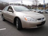 2005 Honda Accord Hybrid Sedan Front 3/4 View