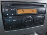 2010 Nissan Titan XE Crew Cab Controls