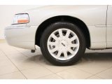 2007 Lincoln Town Car Signature Limited Wheel