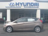 2012 Hyundai Accent SE 5 Door