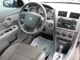 2008 Dodge Avenger SE Dashboard