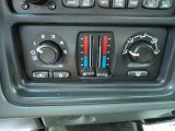 2004 Chevrolet Silverado 2500HD LS Regular Cab 4x4 Controls