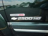 2004 Chevrolet Silverado 2500HD LS Regular Cab 4x4 Marks and Logos