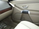 2012 Volvo XC90 3.2 AWD Door Panel