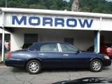 2002 Pearl Blue Metallic Lincoln Town Car Signature #52117955