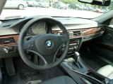 2010 BMW 3 Series 328i xDrive Coupe Dashboard