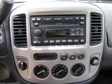 2004 Ford Escape Limited 4WD Controls