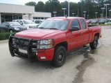 2008 Chevrolet Silverado 1500 Z71 Extended Cab 4x4 Front 3/4 View