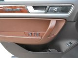 2011 Volkswagen Touareg VR6 FSI Lux 4XMotion Door Panel