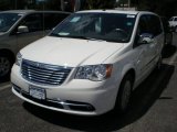 2011 Stone White Chrysler Town & Country Touring - L #52200584