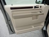 2006 Ford Freestar SEL Door Panel