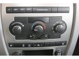 2007 Jeep Grand Cherokee Laredo 4x4 Controls