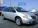 2006 Bright Silver Metallic Chrysler Town & Country Limited #5217611
