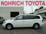 2007 Cosmic White Hyundai Entourage GLS #52310843