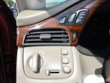 2001 Cadillac DeVille DHS Sedan Controls