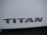 2006 Nissan Titan SE Crew Cab 4x4 Marks and Logos