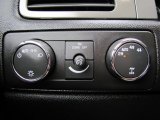 2009 Chevrolet Suburban LS 4x4 Controls