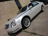 2011 White Diamond Tricoat Cadillac DTS Luxury #52453100