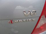 2004 Volkswagen Passat GLX 4Motion Sedan Marks and Logos