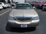 2003 Lincoln Town Car Signature
