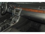 2008 Volkswagen Passat Lux Sedan Dashboard