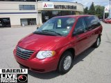 2006 Inferno Red Pearl Chrysler Town & Country LX #52598175