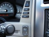 2006 Cadillac XLR -V Series Roadster Controls