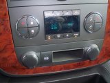 2011 Chevrolet Silverado 3500HD LTZ Crew Cab 4x4 Controls