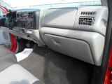 2003 Ford F250 Super Duty XLT SuperCab Dashboard