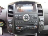2010 Nissan Pathfinder SE 4x4 Controls