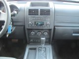 2009 Dodge Nitro SE Controls