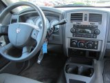 2007 Dodge Dakota SLT Club Cab Dashboard