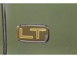 2002 Chevrolet Suburban 1500 LT 4x4 Marks and Logos