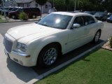 2005 Cool Vanilla Chrysler 300 C HEMI #52725232