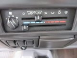 1997 Jeep Wrangler SE 4x4 Controls