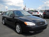 2005 Ford Taurus Black