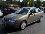 2005 Arizona Beige Metallic Ford Focus ZX4 S Sedan #52818126