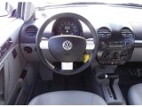 2002 Volkswagen New Beetle GLS Coupe Controls