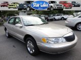 2000 Lincoln Continental Light Parchment Gold Metallic
