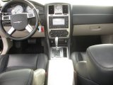 2007 Chrysler 300 C SRT8 Dashboard