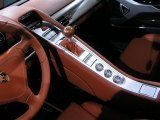 2005 Porsche Carrera GT  Controls