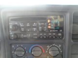 2000 Chevrolet Silverado 2500 LS Extended Cab Audio System