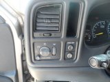 2000 Chevrolet Silverado 2500 LS Extended Cab Controls