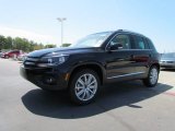 2012 Volkswagen Tiguan SE