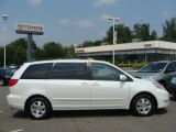 2008 Arctic Frost Pearl Toyota Sienna XLE #53171691