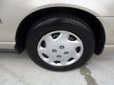 Saturn S Series 2001 Wheels and Tires