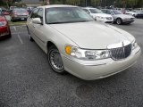 2002 White Pearlescent Metallic Lincoln Town Car Cartier #53279914