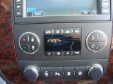 2007 GMC Sierra 1500 Denali Crew Cab 4WD Controls